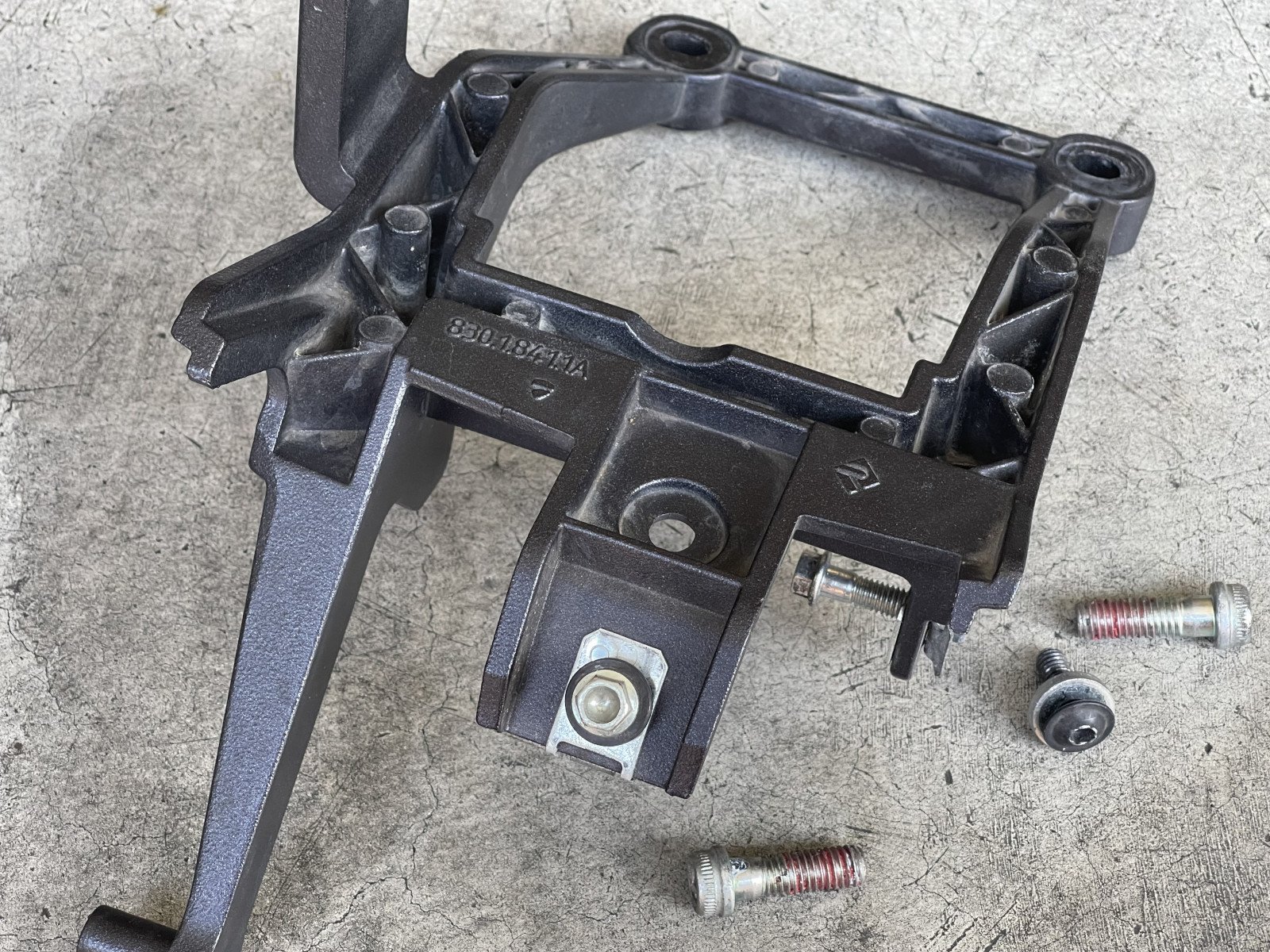 83018411AA - Oil Cooler Stay - Image 4