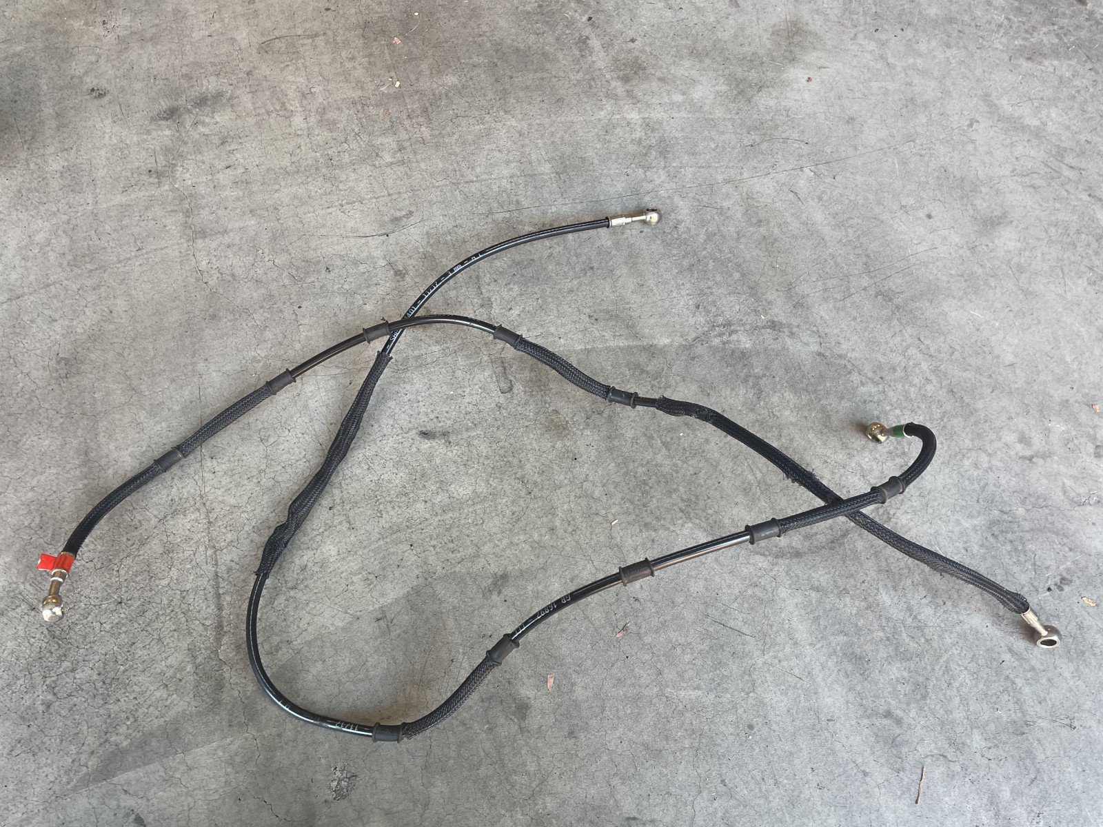 61810762A - CPU Front Calipers Line - Image 2