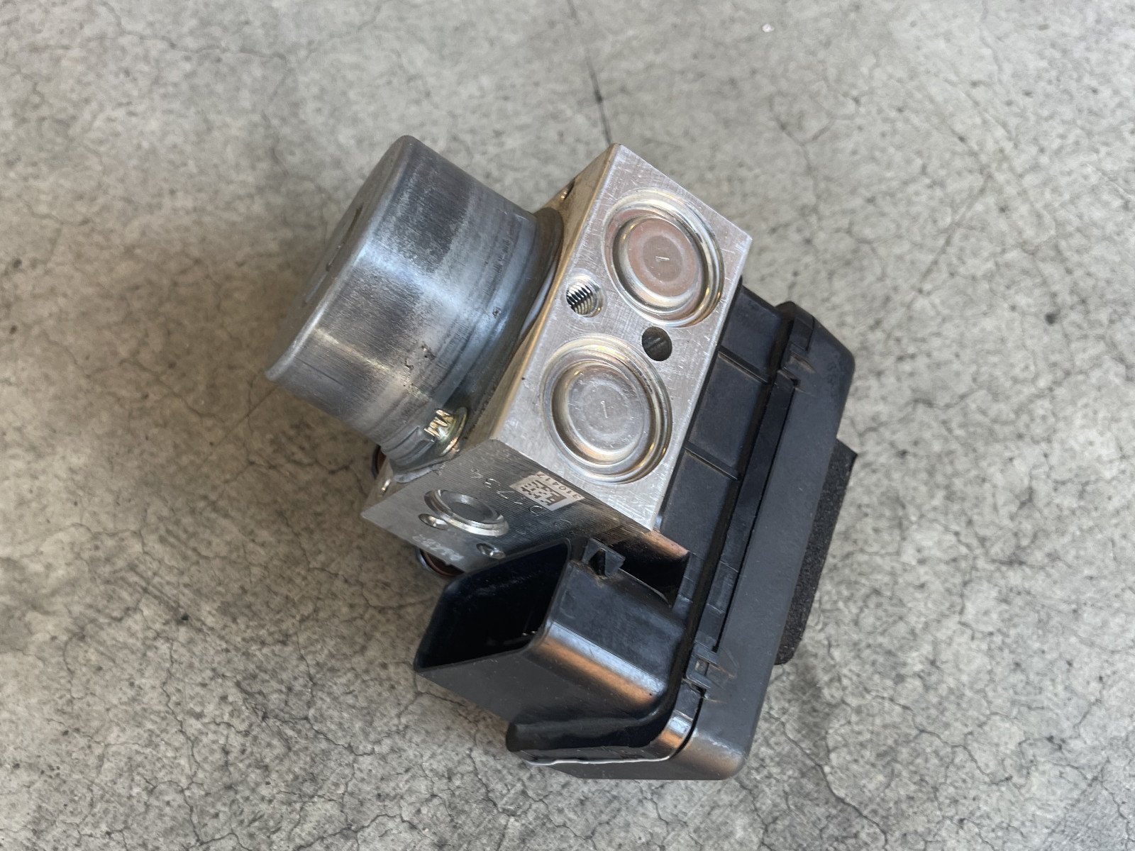 54240451B - Control Unit ABS - Image 4