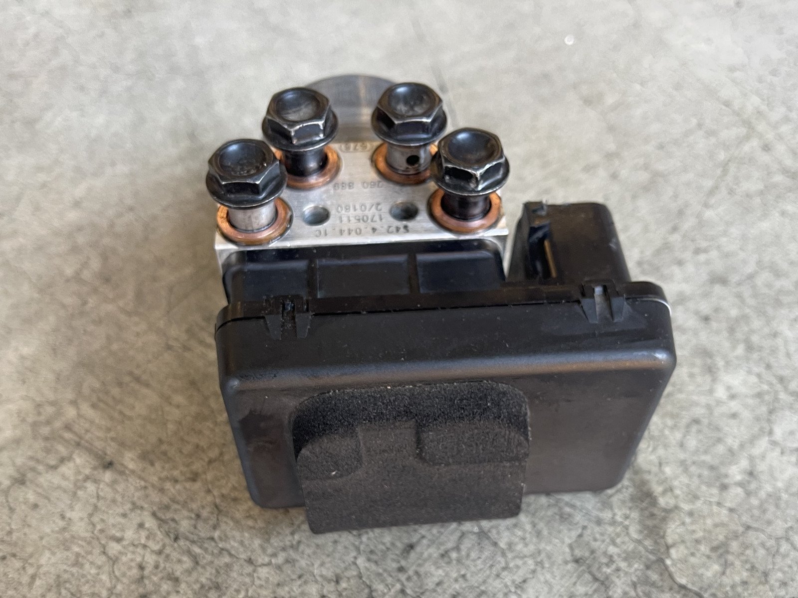 54240451B - Control Unit ABS - Image 5