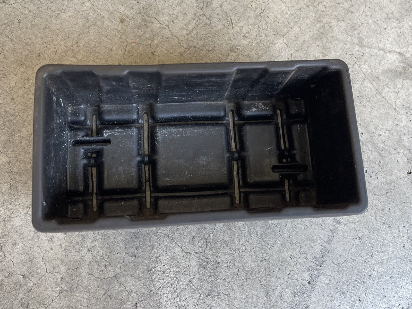 86611681A - Battery Cushion - Image 3