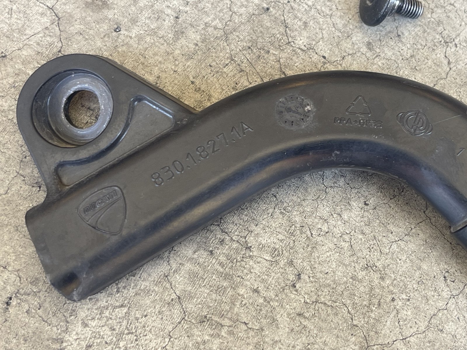 83018271A - Hose Guide - Image 2