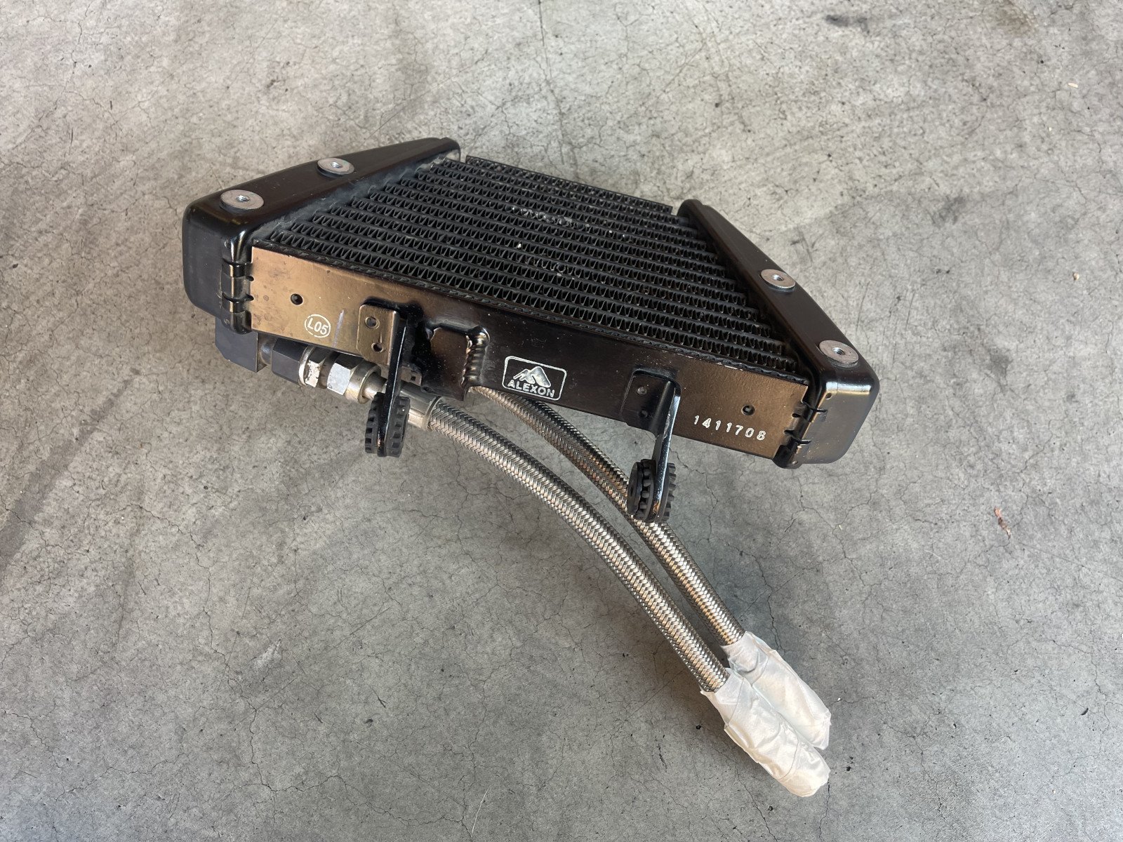 54810461B - Oil Cooler - Image 3