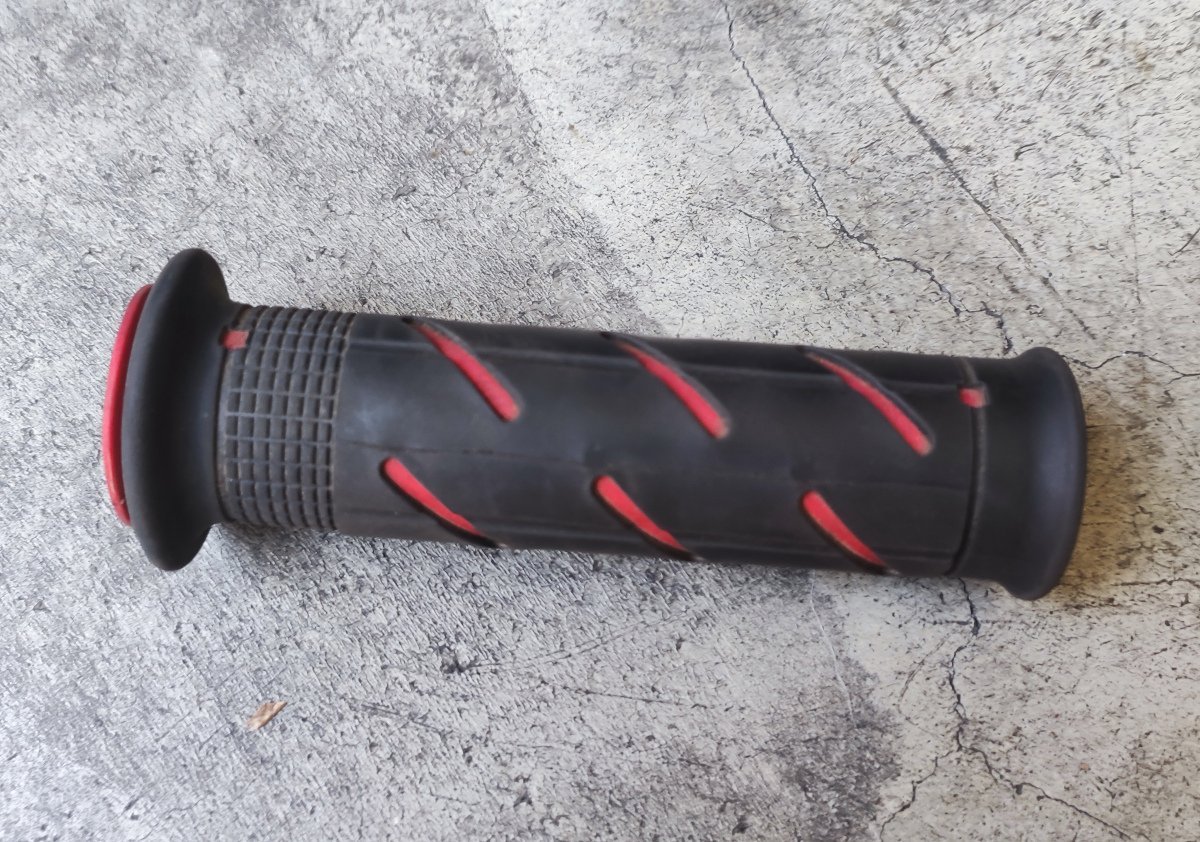 36140161A - Hand Grip Left - Image 3