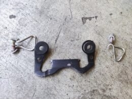 8291B651AA - Bracket, Connector With Horses Left And Right