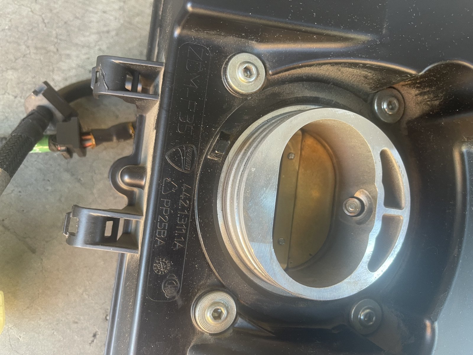 28240991A - Throttle Body - Image 4