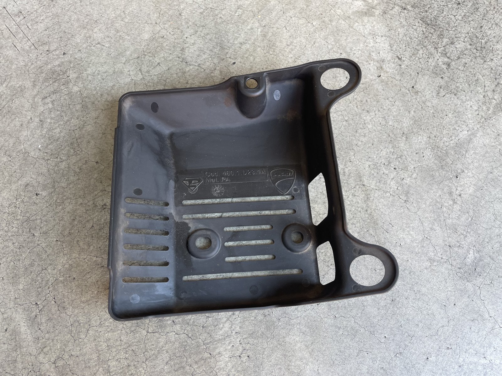 4601D231A - Guard voltage regulator - Image 2